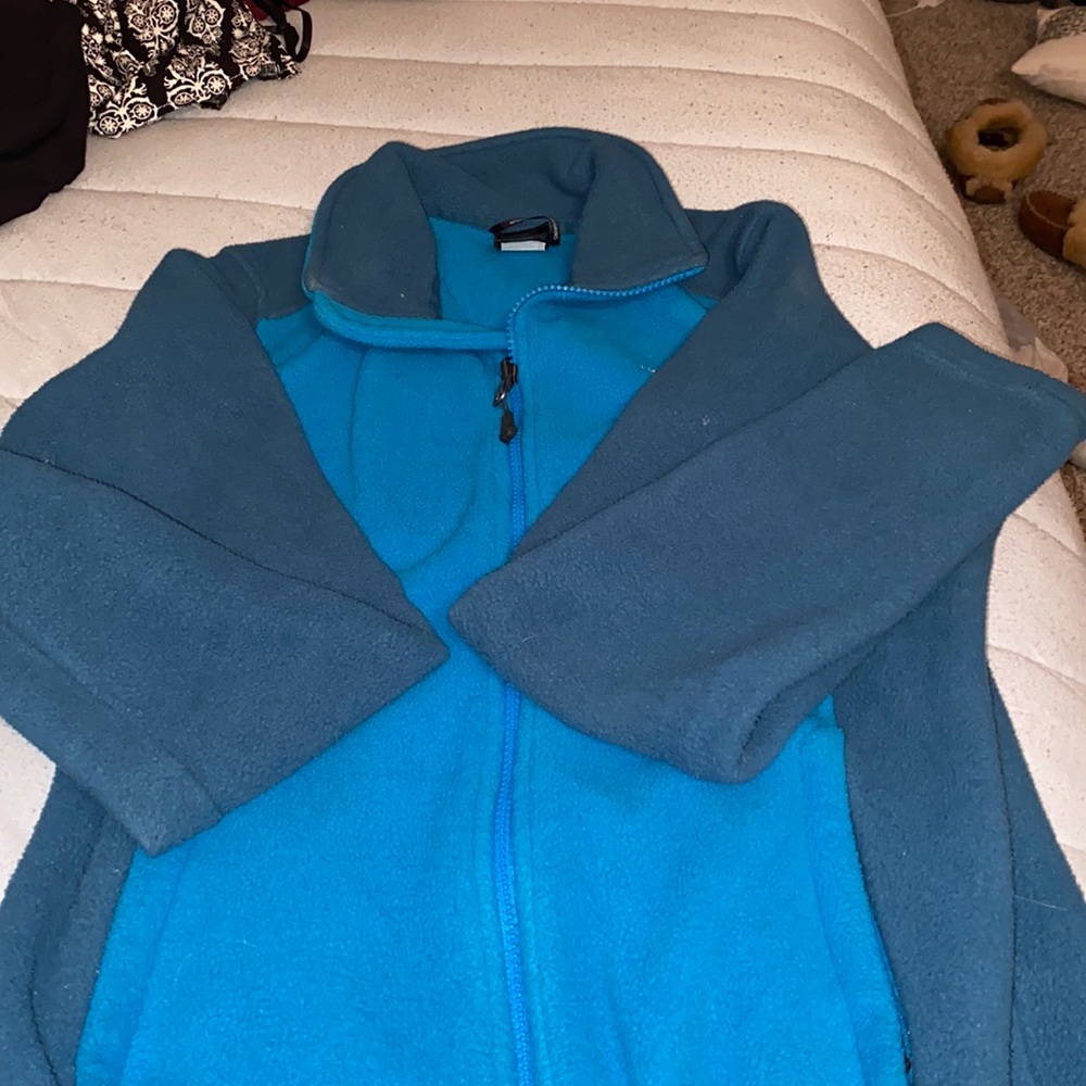 2 toned Blue north face